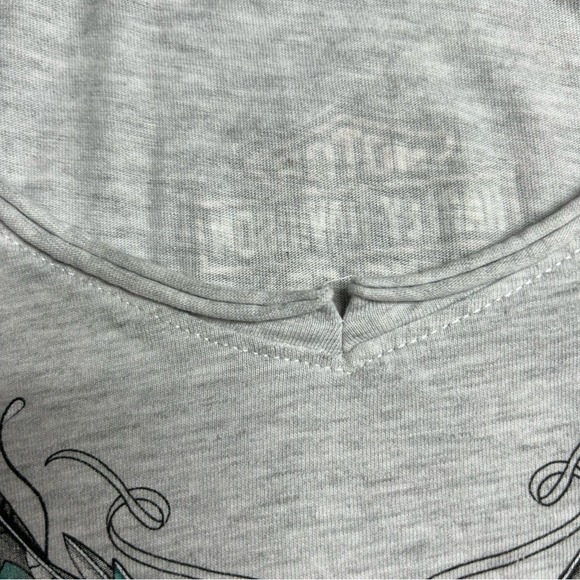 Harley Davidson Women's V-neck Gray Tshirt Size Large Chicago - Picture 4 of 9